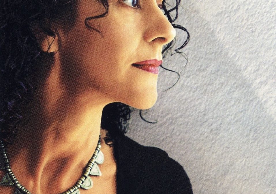 La chanteuse grecque Angelique Ionatos est décédée le 8 juillet à l’âge de 67 ans